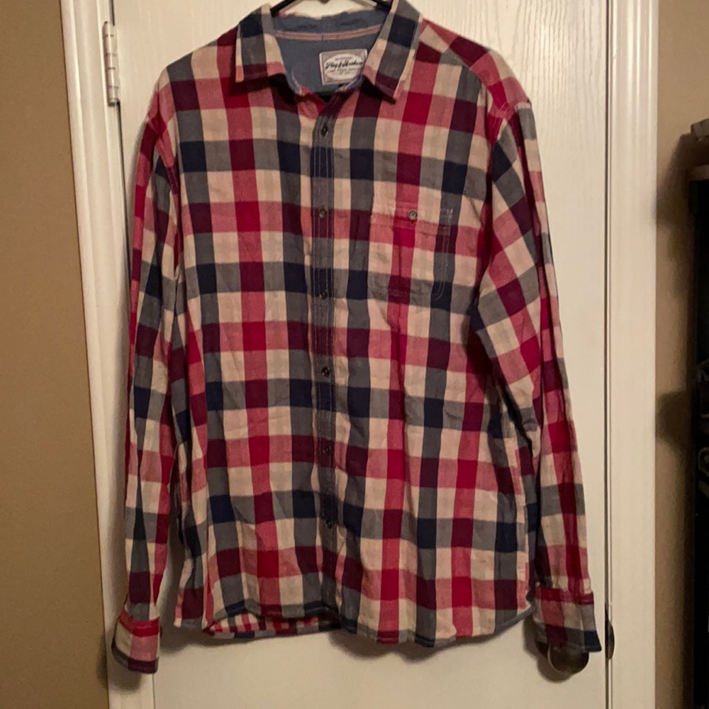 Flag and Anthem Long Sleeve Shirt. Size XL
